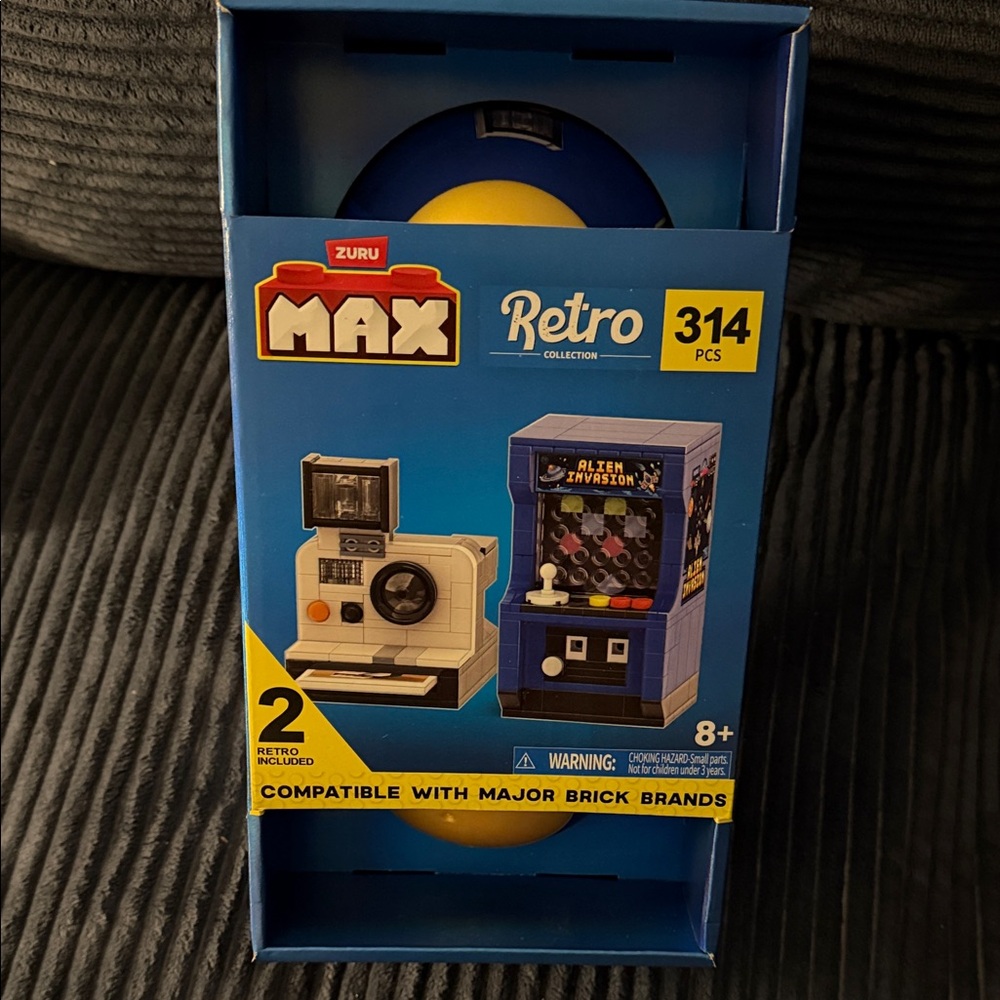 Zuru Max Retro Arcade Building Set - Blue and Yellow